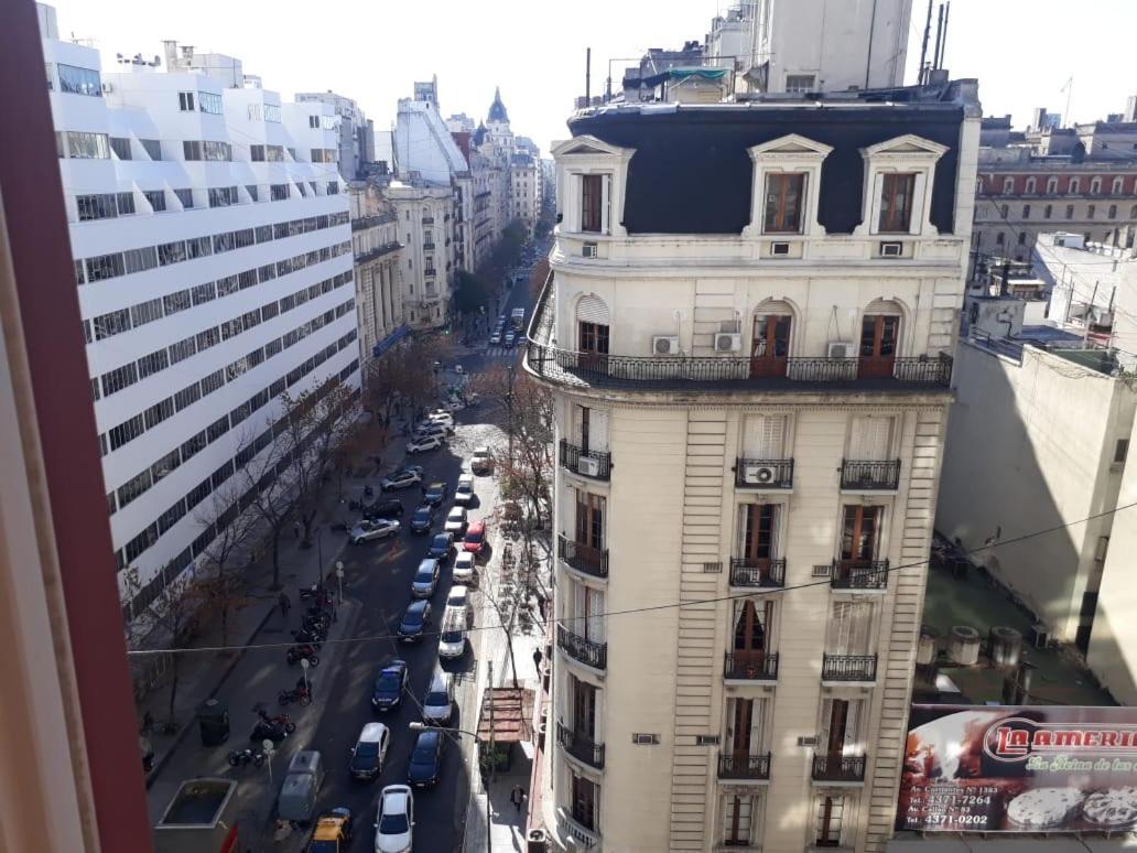 Appartamento 4 Ventanales Sobre La Avenida Corrientes Buenos Aires Esterno foto