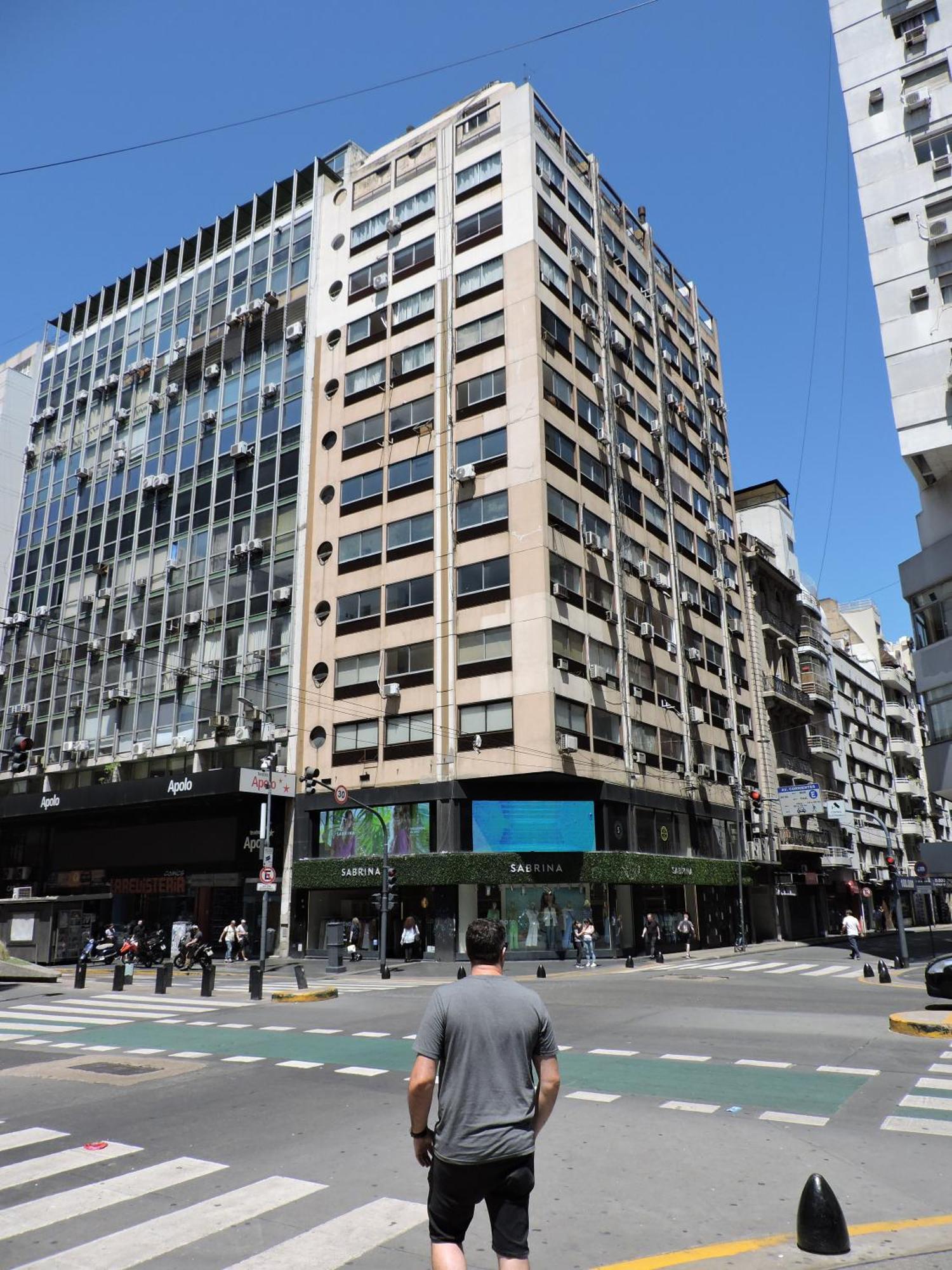 Appartamento 4 Ventanales Sobre La Avenida Corrientes Buenos Aires Esterno foto