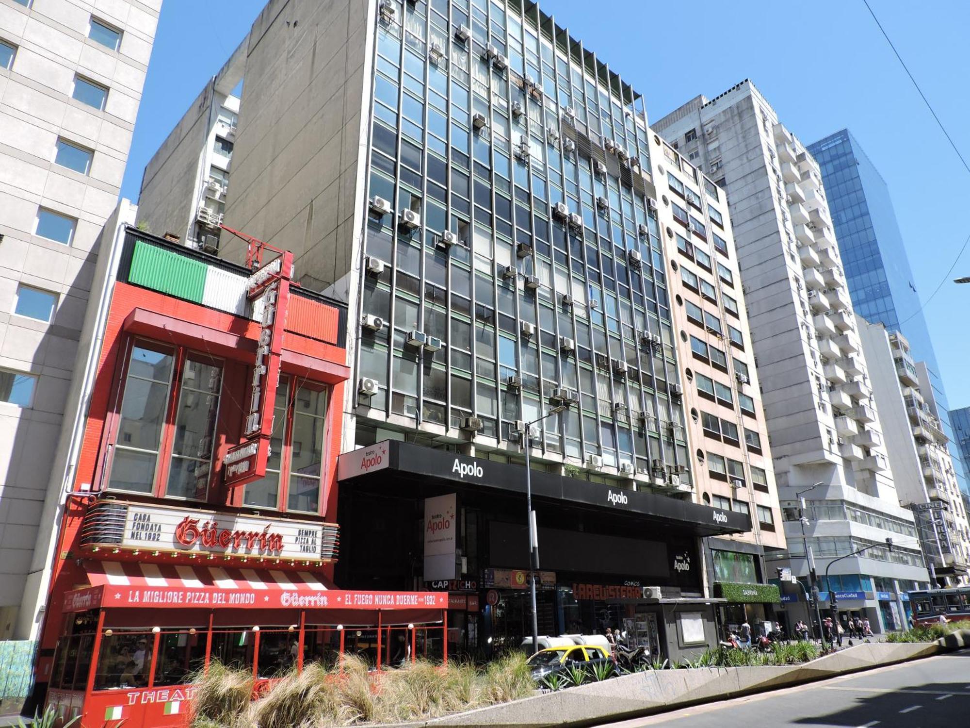 Appartamento 4 Ventanales Sobre La Avenida Corrientes Buenos Aires Esterno foto